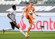 今晚德国杯焦点战，罗马远射贴柱，悬念犹存，赛程密集仍需轮换(巴黎圣日耳曼vs曼城半全场预测)-金年会电竞